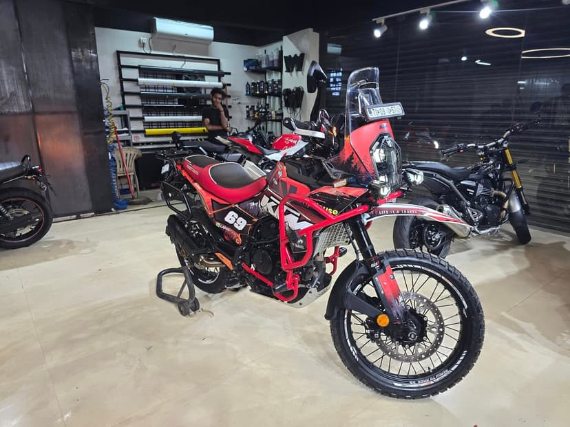 Royal Enfield Himalayan 450